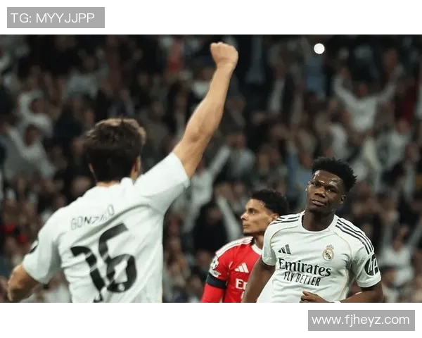 欧冠激战：皇马逆转曼联5-1补时进球点燃全场激情
